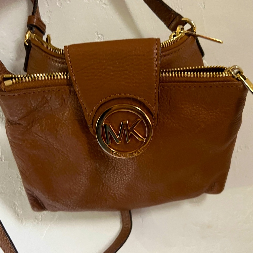 Michael Kors crossbody bag